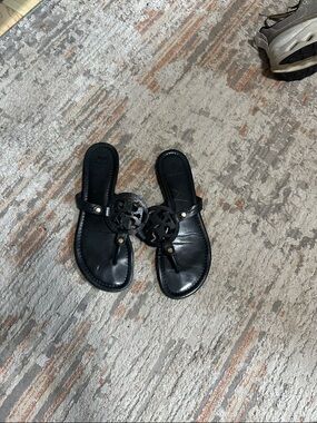 Tory Burch Black Leather Cutout Logo Toe-Post Sandals